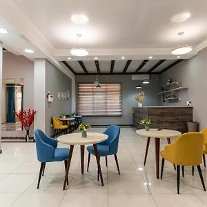 https://hotel-almaty-050002.hotels-of-almaty.com