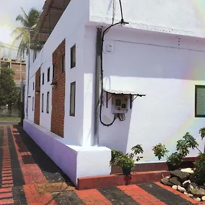 https://hostel-aurora-beach.negombohotels.net
